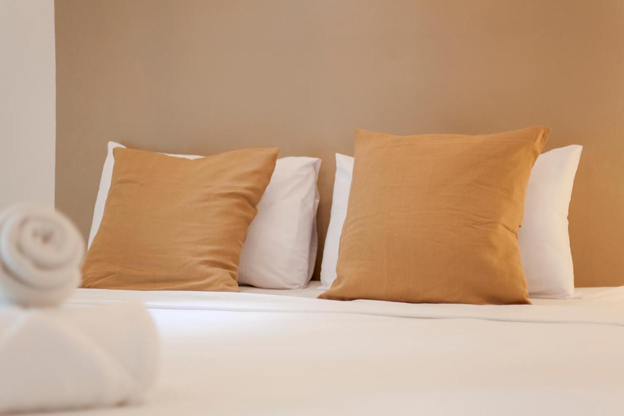Albergue Cozzi By Grand Airport