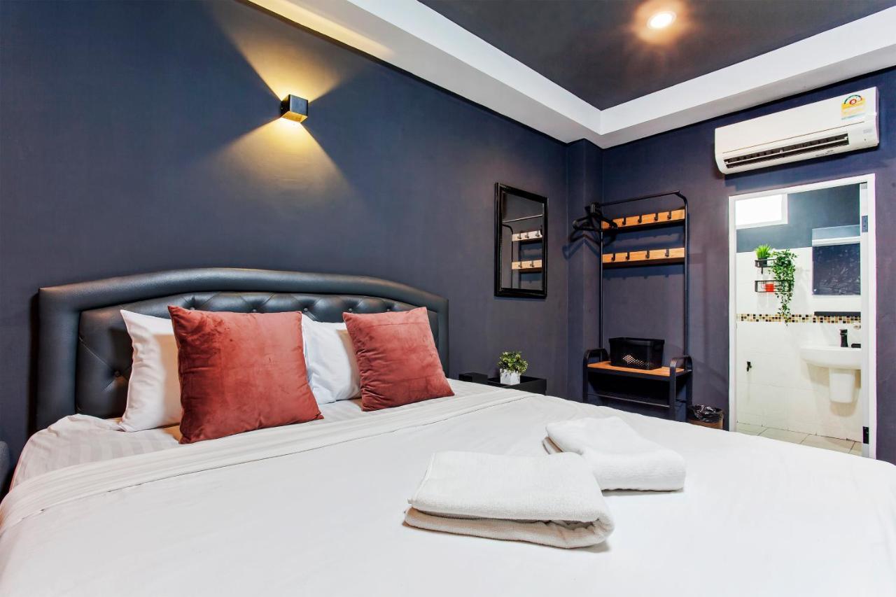 Albergue Cozzi By Grand Airport *